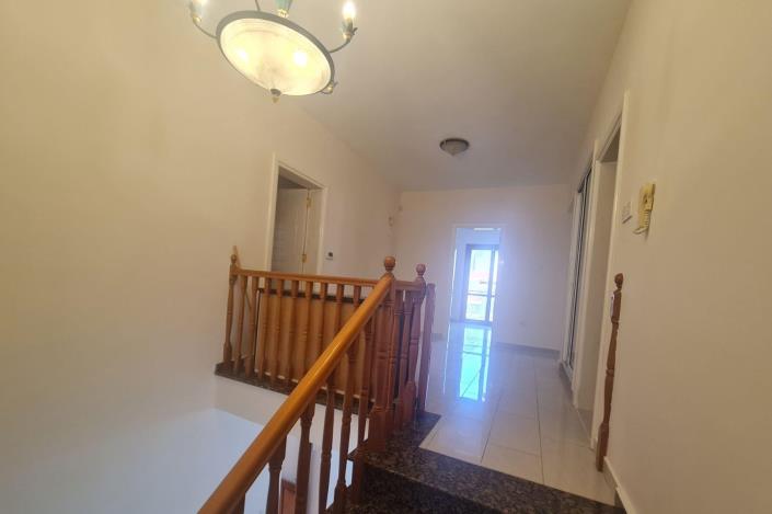 Image No.16-5 Bed Villa for sale