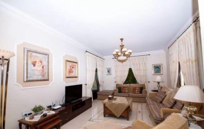 Image No.6-Villa de 5 chambres à vendre à Larnaca