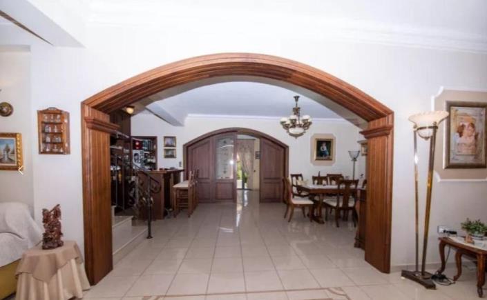 Image No.8-Villa de 5 chambres à vendre à Larnaca