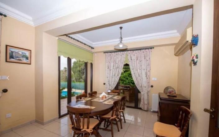 Image No.11-Villa de 5 chambres à vendre à Larnaca