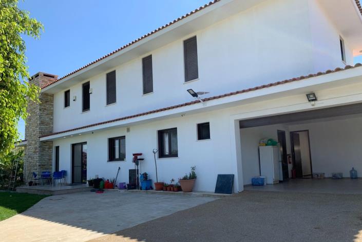 Image No.10-6 Bed Villa for sale