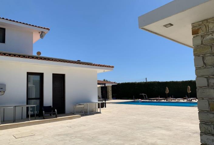 Image No.12-6 Bed Villa for sale