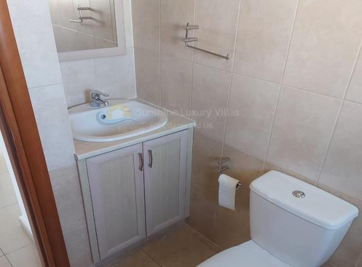 Image No.10-Appartement de 2 chambres à vendre à Larnaca