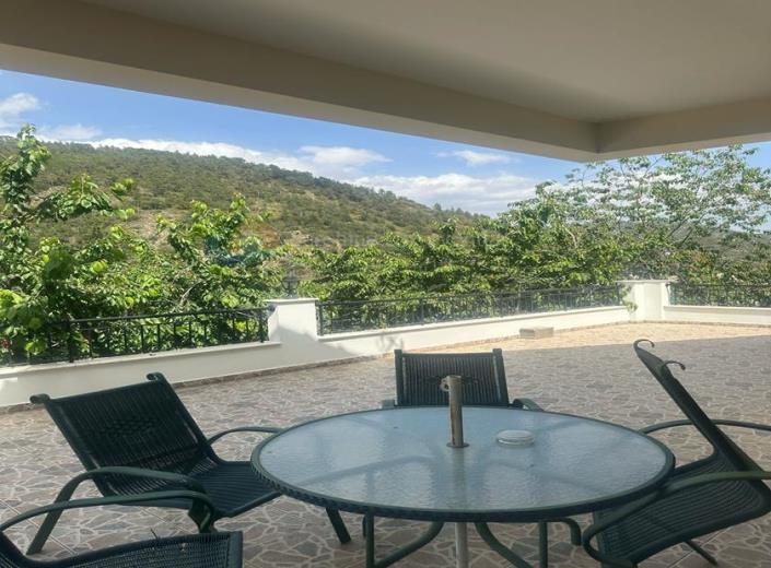 Image No.2-3 Bed Villa / Detached for sale