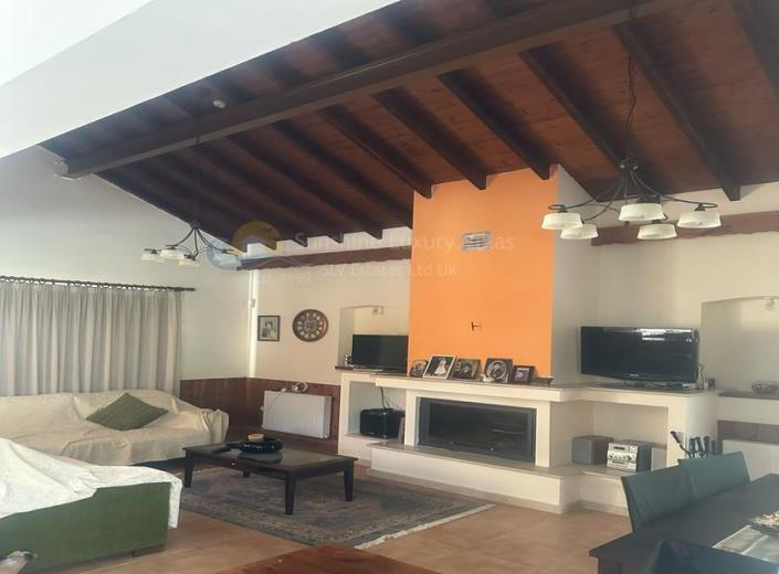 Image No.5-3 Bed Villa / Detached for sale