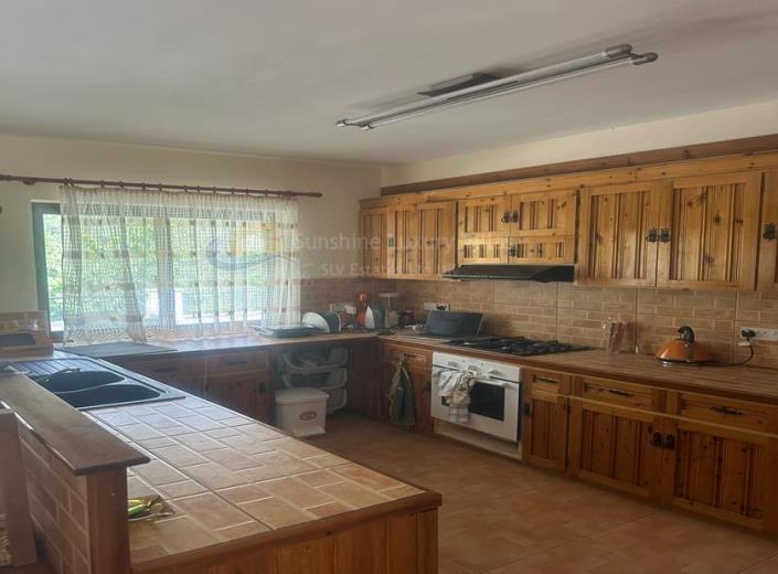 Image No.7-3 Bed Villa / Detached for sale