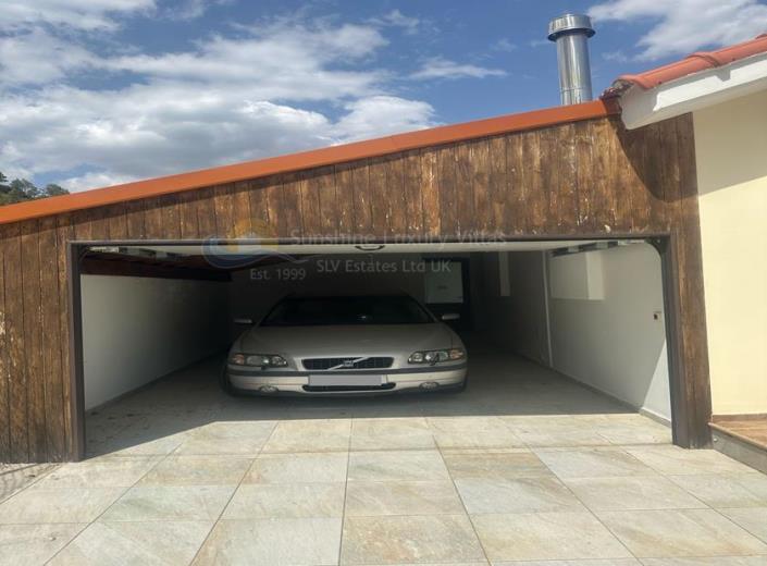 Image No.31-3 Bed Villa / Detached for sale