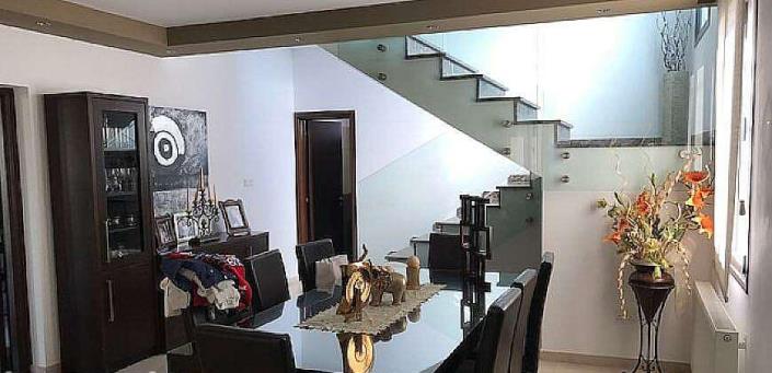 Image No.11-Villa de 4 chambres à vendre à Aradippou