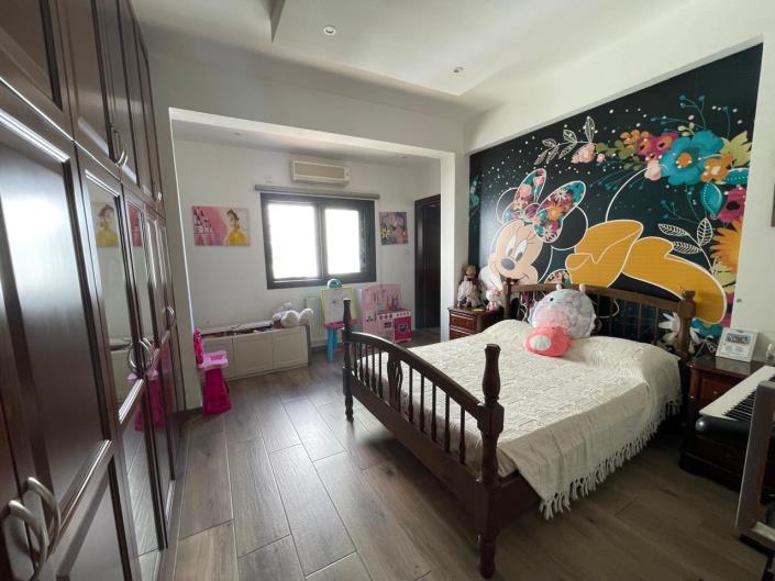 Image No.27-4 Bed Villa for sale