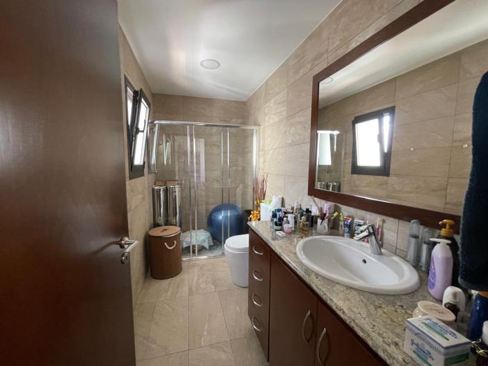 Image No.28-4 Bed Villa for sale