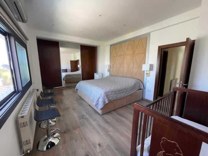 Image No.32-4 Bed Villa for sale