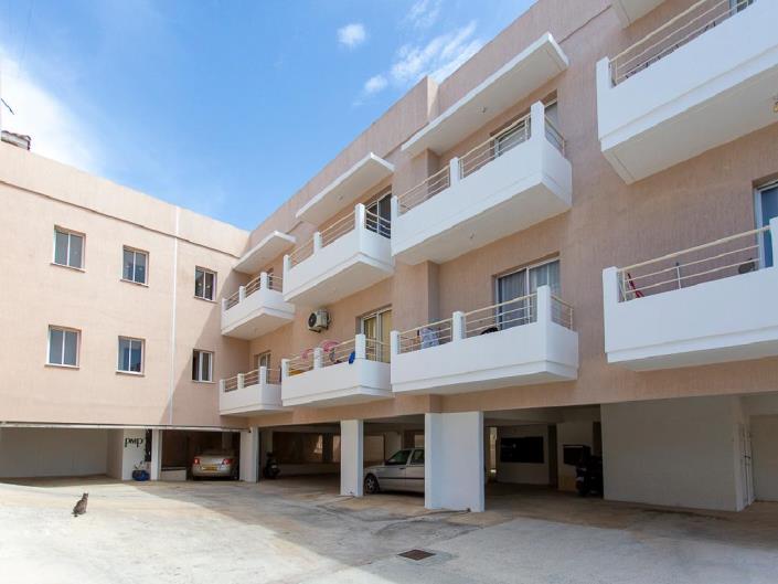 Image No.1-Studio for sale