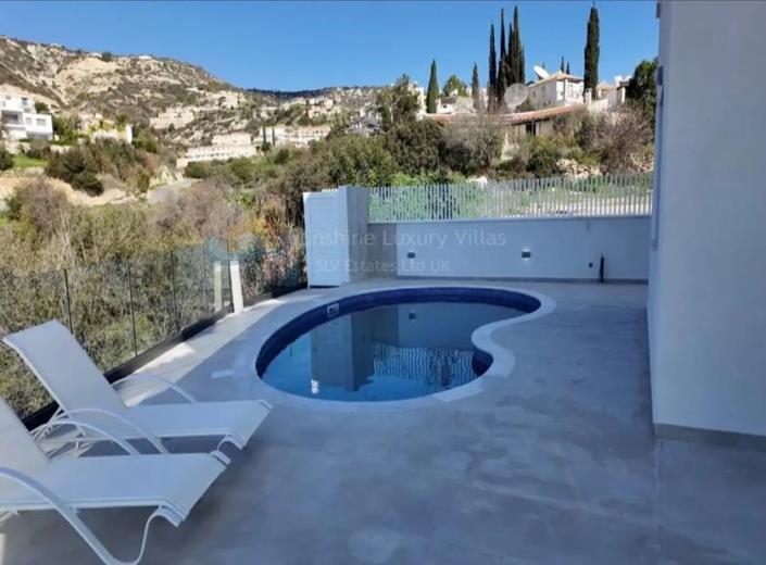 Image No.12-3 Bed Villa for sale