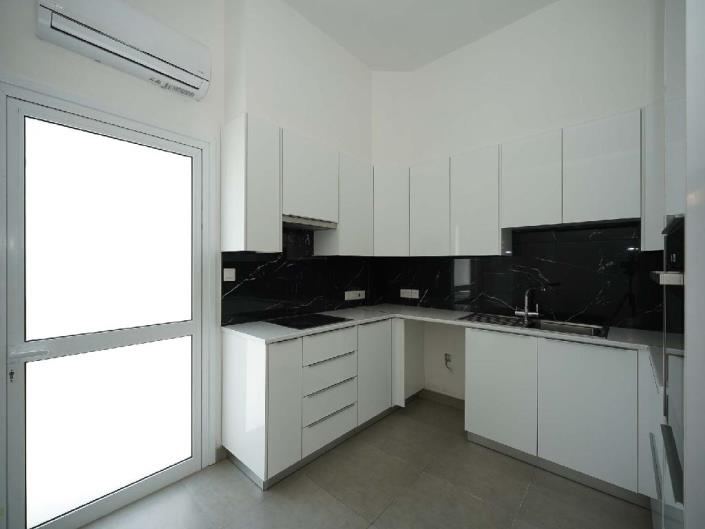 Image No.8-Villa de 4 chambres à vendre à Strovolos