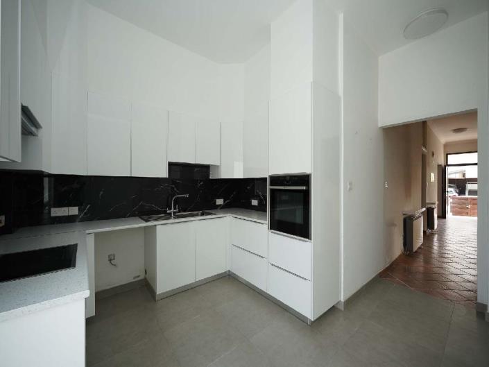 Image No.9-Villa de 4 chambres à vendre à Strovolos