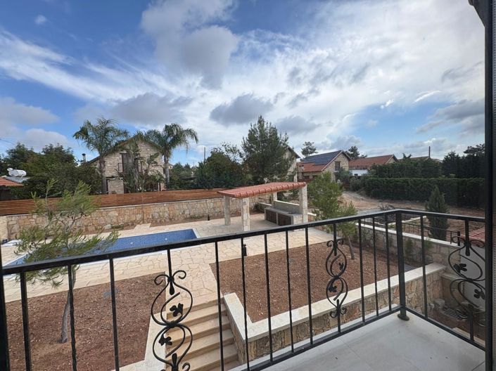 Image No.4-4 Bed Villa for sale