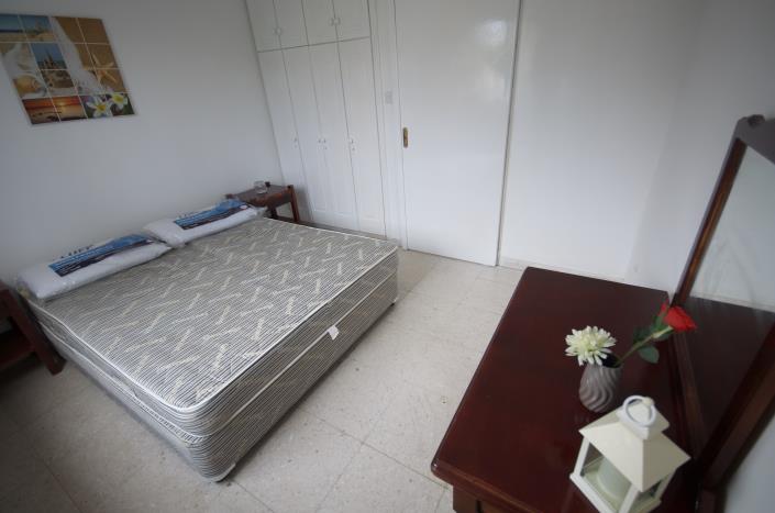 Image No.8-2 Bed Townhouse for sale