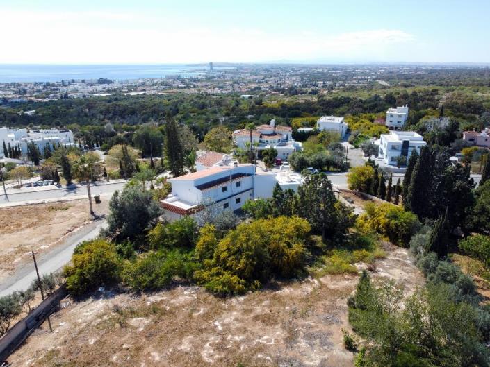 Image No.2-5 Bed Villa for sale