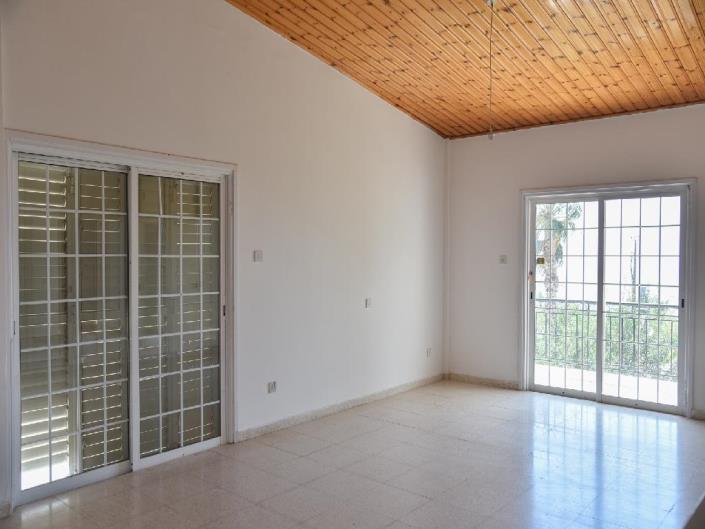 Image No.18-5 Bed Villa for sale