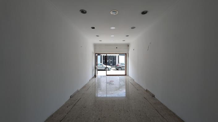 Image No.7-Commercial à vendre à Larnaca