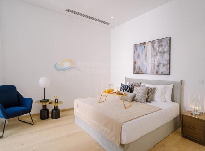 Image No.8-Villa de 5 chambres à vendre à Agios Georgios