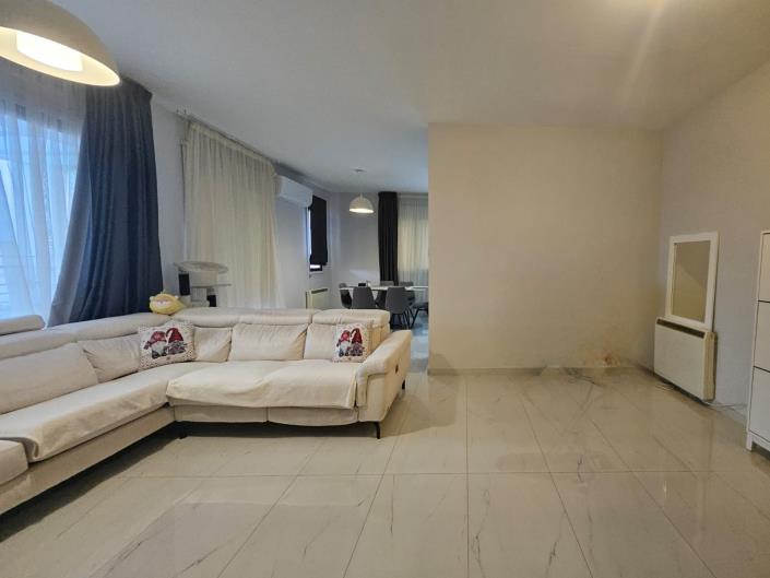 Image No.17-3 Bed Penthouse for sale