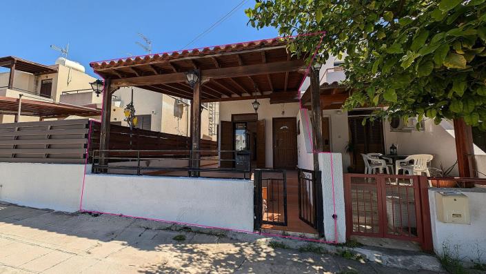 Image No.1-2 Bed Maisonette for sale