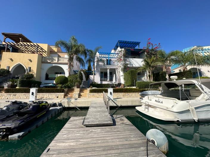 Image No.25-3 Bed Villa for sale