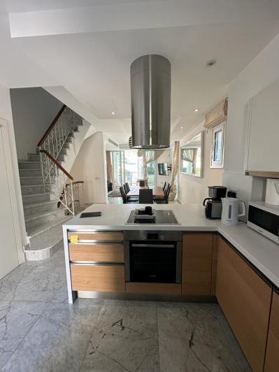 Image No.7-3 Bed Villa for sale