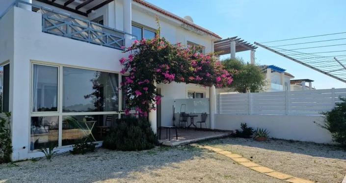 Image No.1-Villa de 2 chambres à vendre à Pissouri