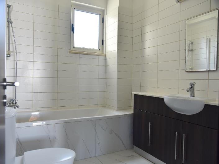 Image No.10-3 Bed Villa for sale