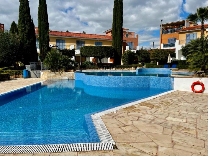 Image No.23-2 Bed Apartment for sale