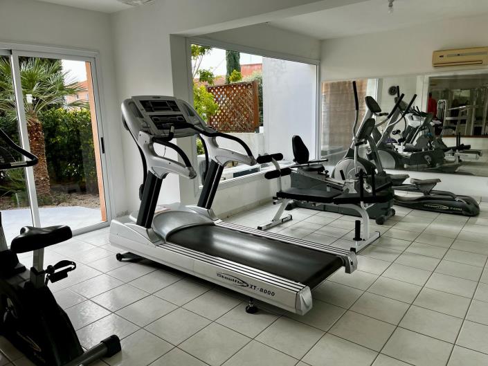 Image No.18-2 Bed Apartment for sale