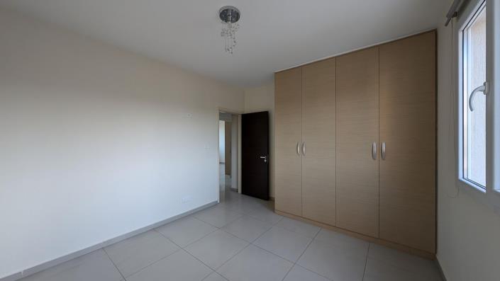 Image No.17-3 Bed Apartment for sale