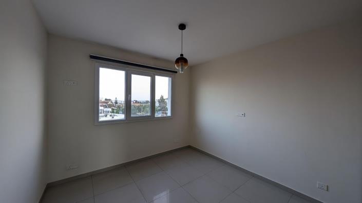 Image No.20-3 Bed Apartment for sale