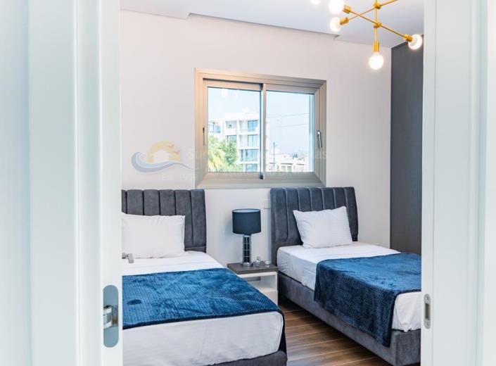 Image No.25-3 Bed Apartment for sale