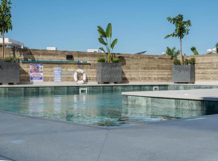 Image No.35-3 Bed Apartment for sale