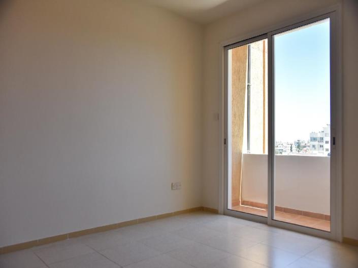 Image No.9-3 Bed Apartment for sale