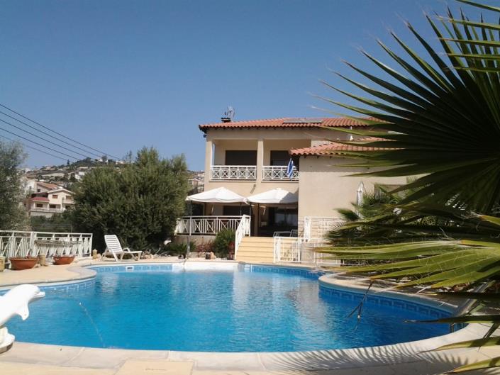 Image No.1-3 Bed Villa for sale