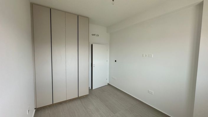 Image No.10-3 Bed Apartment for sale