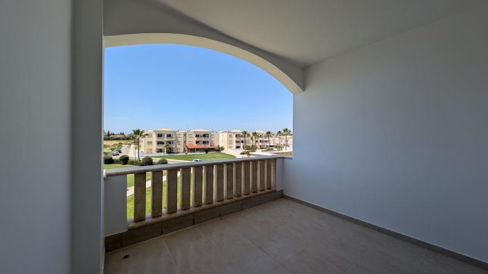 Image No.15-2 Bed Apartment for sale