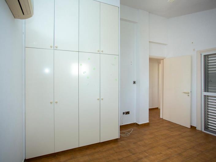 Image No.16-2 Bed Villa for sale