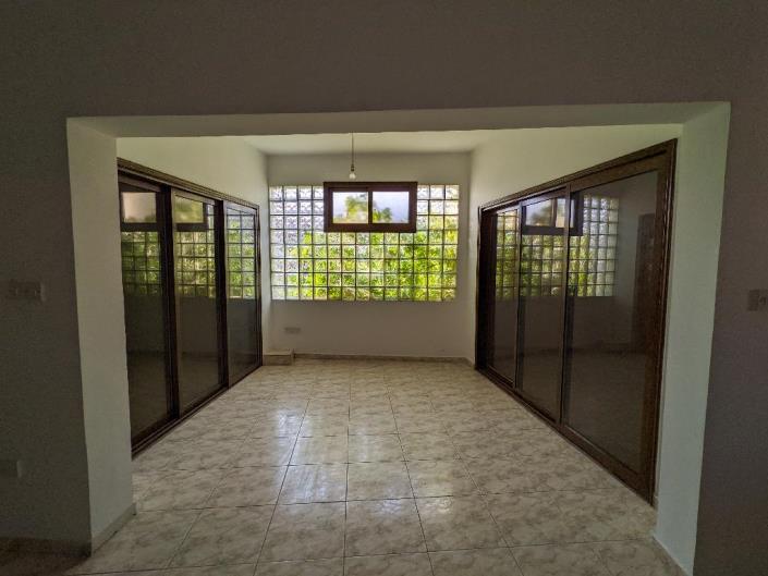 Image No.11-Commercial for sale