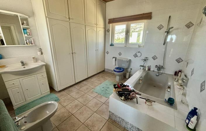 Image No.14-4 Bed Villa for sale