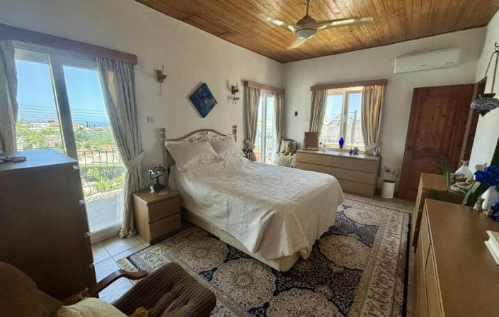 Image No.15-4 Bed Villa for sale