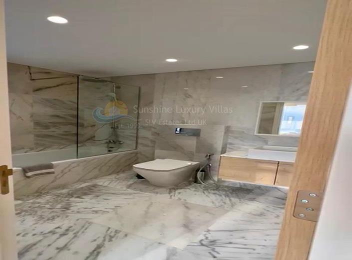 Image No.11-3 Bed Villa for sale