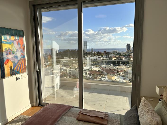 Image No.17-7 Bed Villa for sale