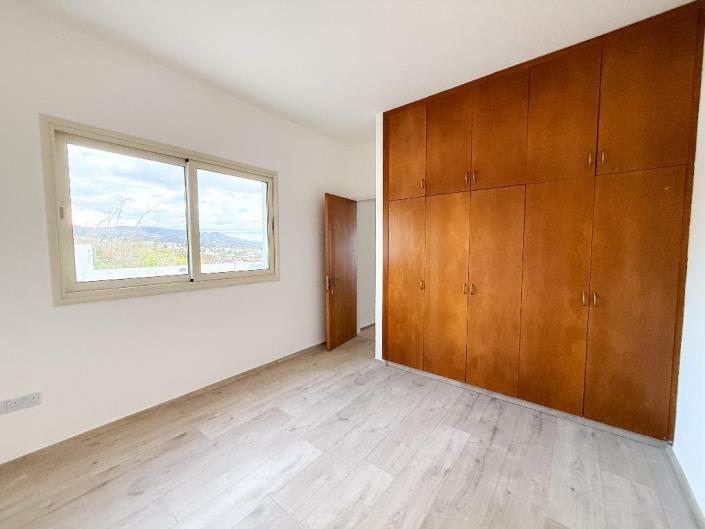 Image No.12-1 Bed Apartment for sale