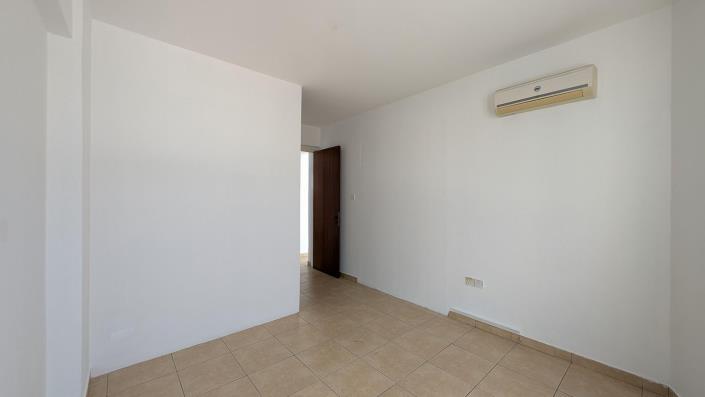 Image No.4-Appartement de 2 chambres à vendre à Deryneia