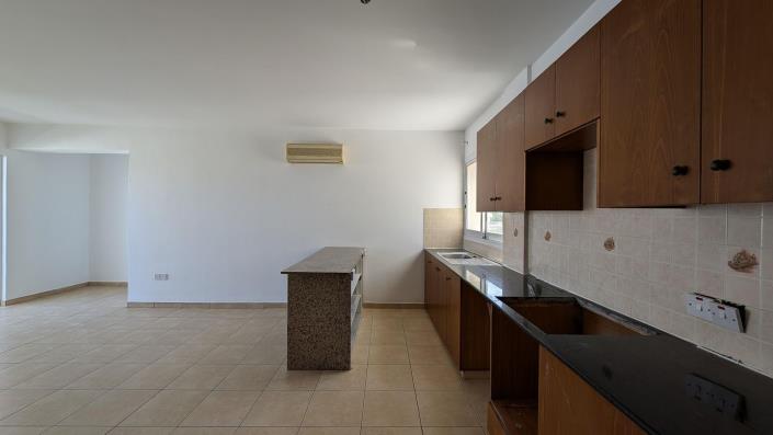 Image No.7-Appartement de 2 chambres à vendre à Deryneia